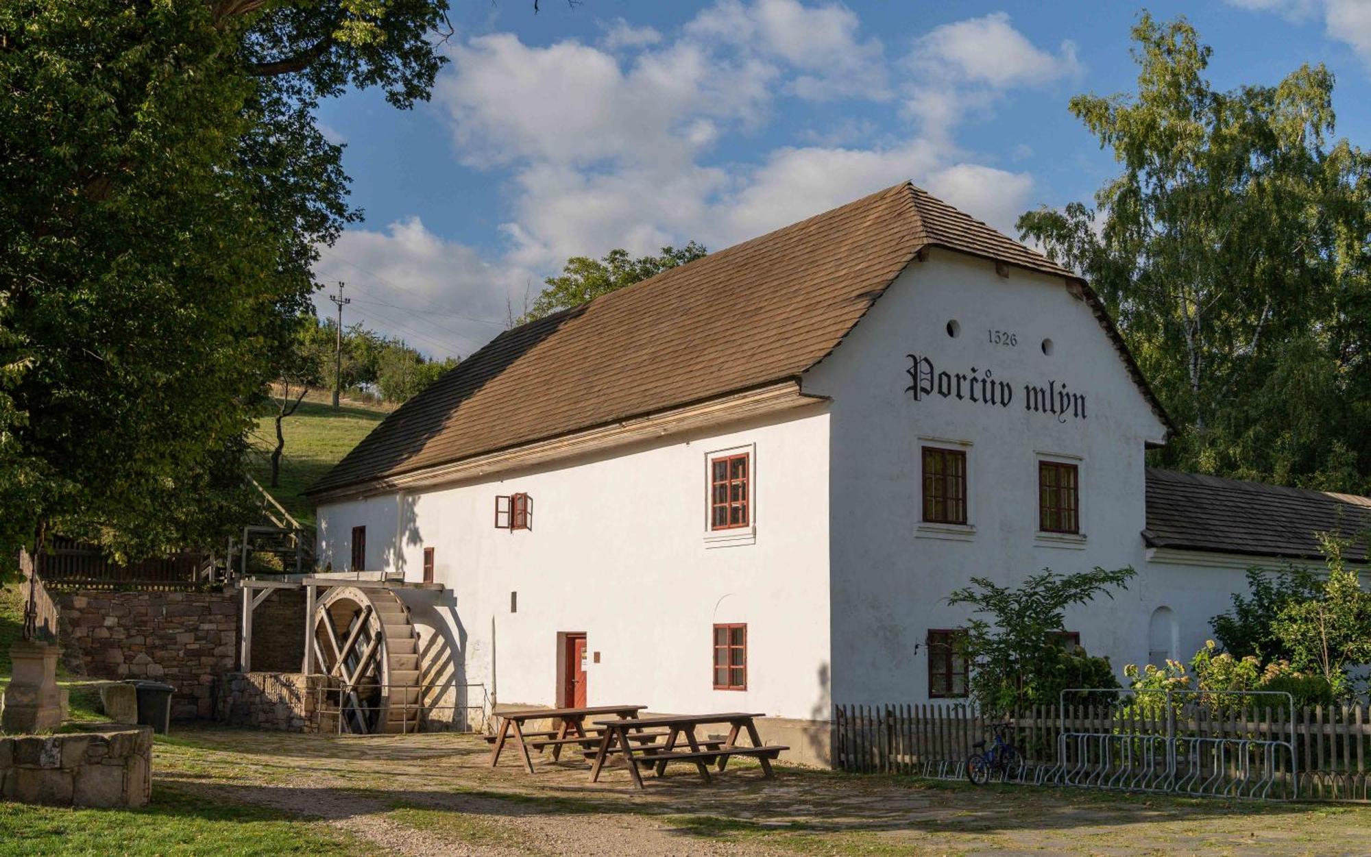 Porcuv Mlyn Otel Bykovice Dış mekan fotoğraf