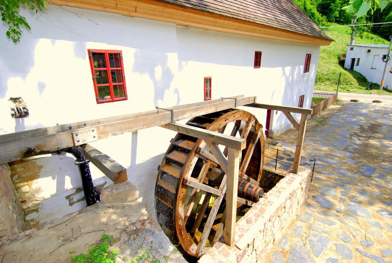 Porcuv Mlyn Otel Bykovice Dış mekan fotoğraf